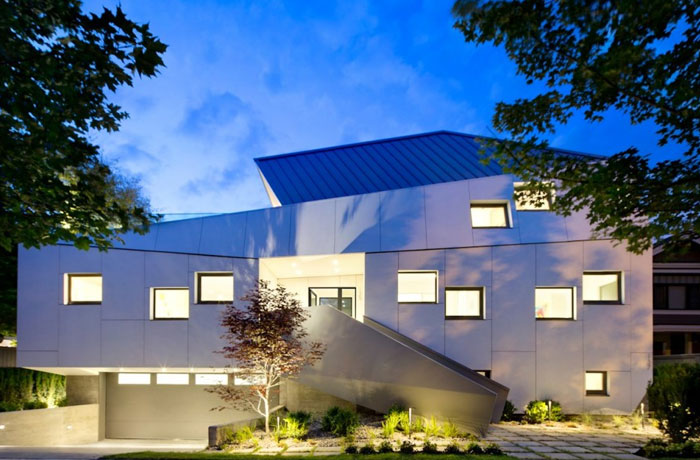 135 East 17th Avenue by Oliver Lang and Vanglo - market news