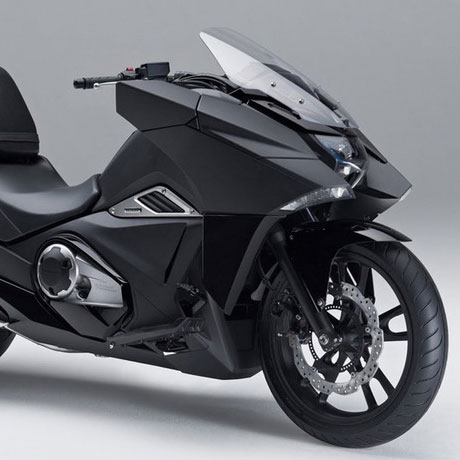 Honda NM4 Vultus  - cover
