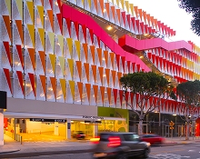 Behnisch Architekten and studio Jantzen have teamed up for the &lsquo;City of Santa Monica parking structure #6&prime;, which serves a variety of major destinations for locals and tourists in a downtown area on the Los Angeles coastline