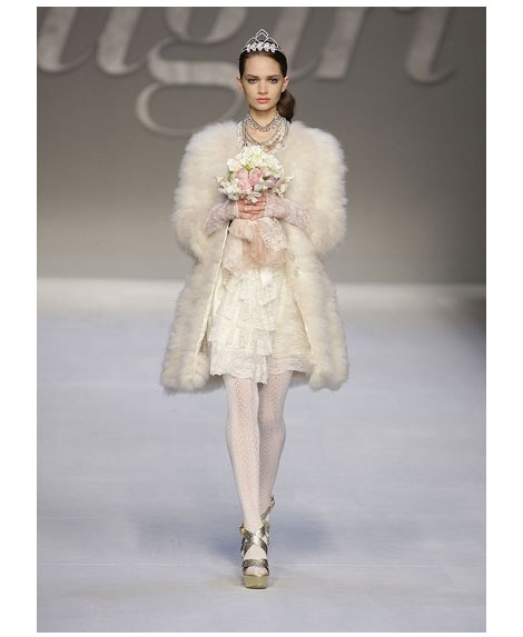 Blugirl fall 2010 Milan 5