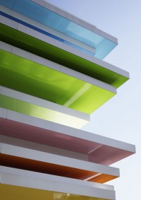 Sugamo-Shinkin-Bank-by-Emmanuelle-Moureaux-9b