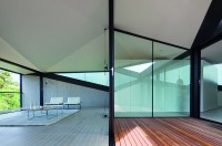 Pitched-Roof-House-by-Chenchow-Little-7