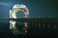 St-Petersburg-Pier-Mimics-Wave-Motion-2
