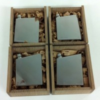 Tom-Cecil-Hipflask-5