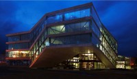 Administrative-Headquarters-From-Groupe-E-2