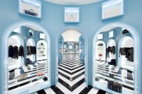Hit-Gallery-Hong-Kong-by-Fabio-Novembre-5