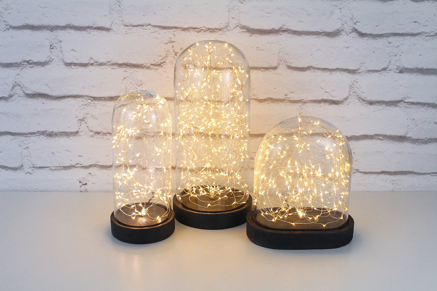 http://www.headsprung.co.uk/collections/lighting/products/galaxy-dome-table-lights