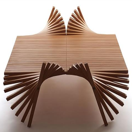 A formable table inspired by the butterfly metamorphosis - cover