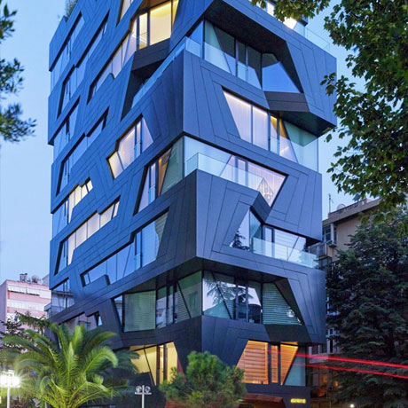 Vine-Like Building Design at the Heart of Istambul - cover