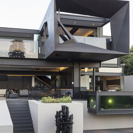 Compelling Interior Design Erases the Indoor-Outdoor Bounds - cover