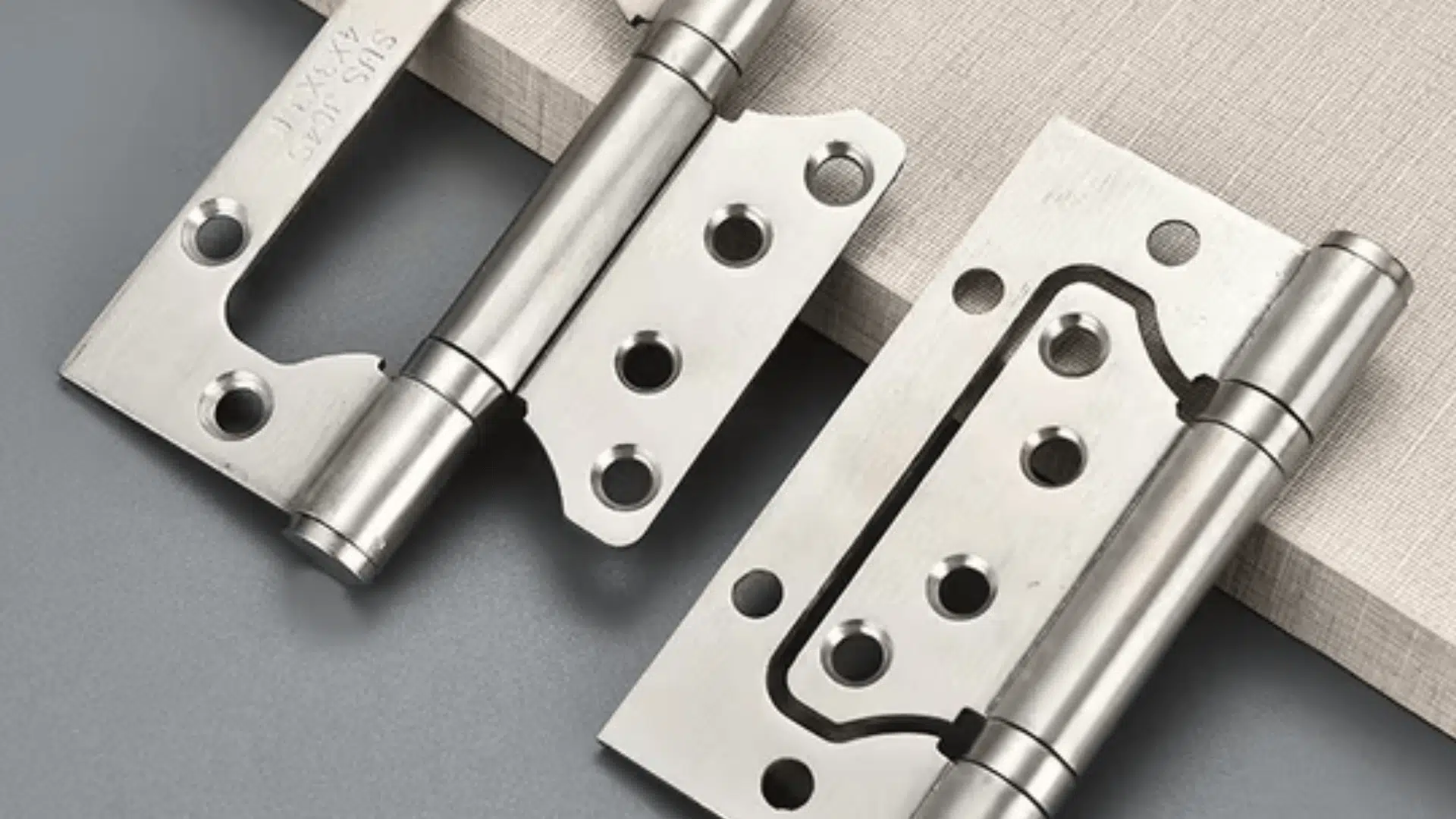 Butterfly Hinge