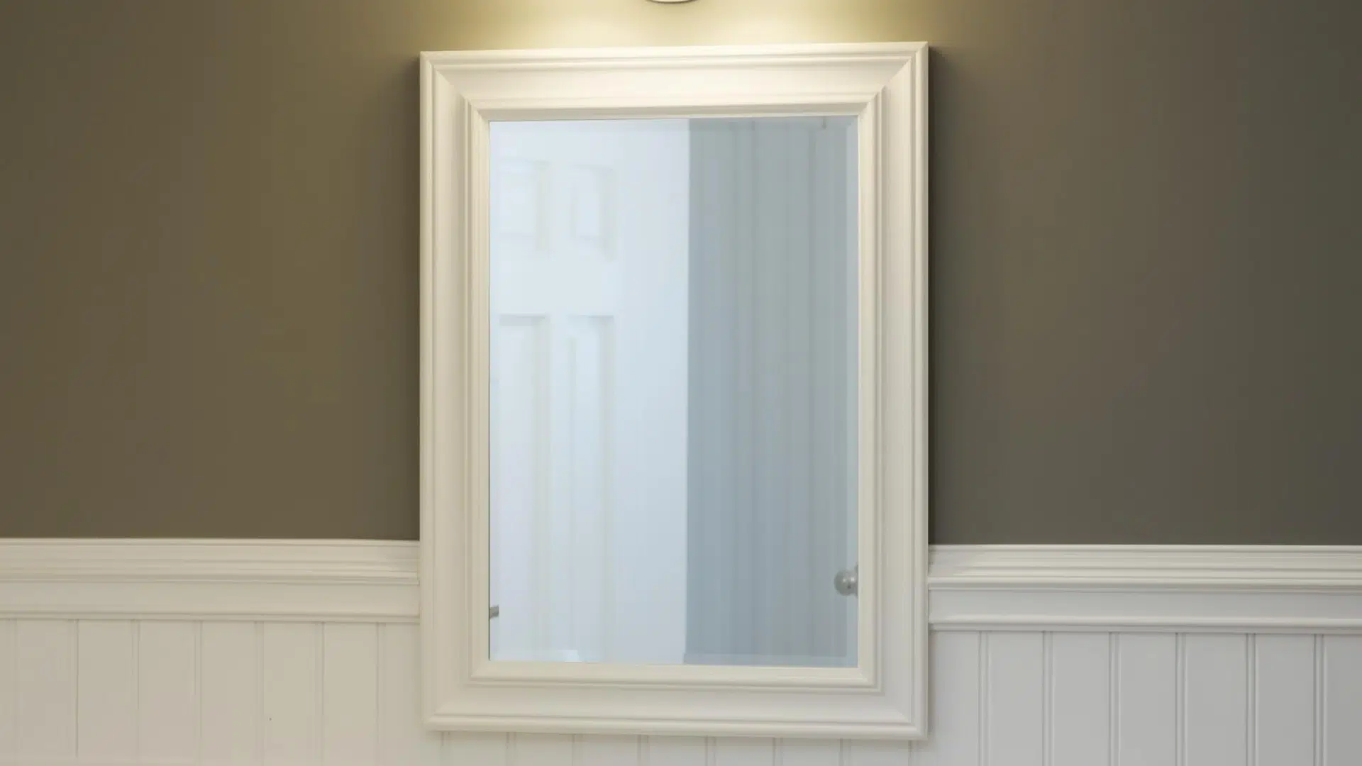 Frame A Plain Mirror With Trim