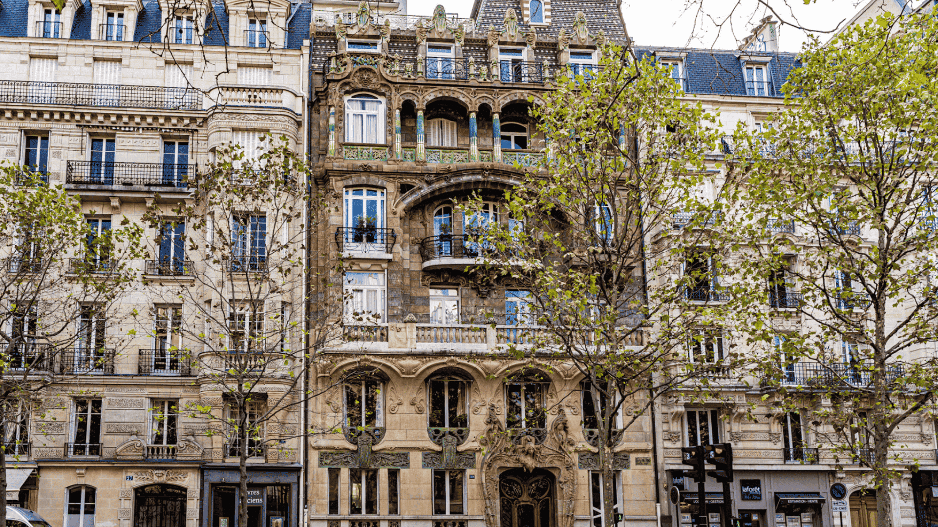 lavirotte building paris